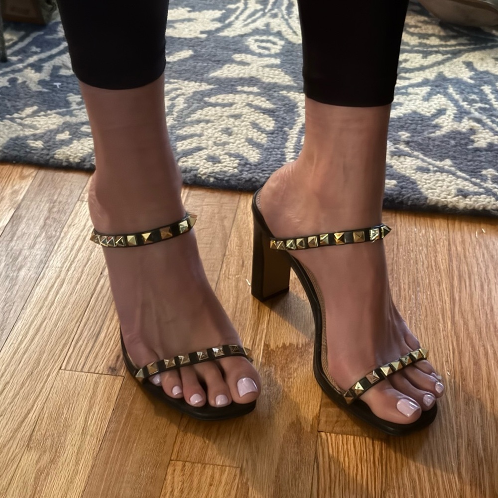 Steve Madden Black Studded Block Heel Sandals